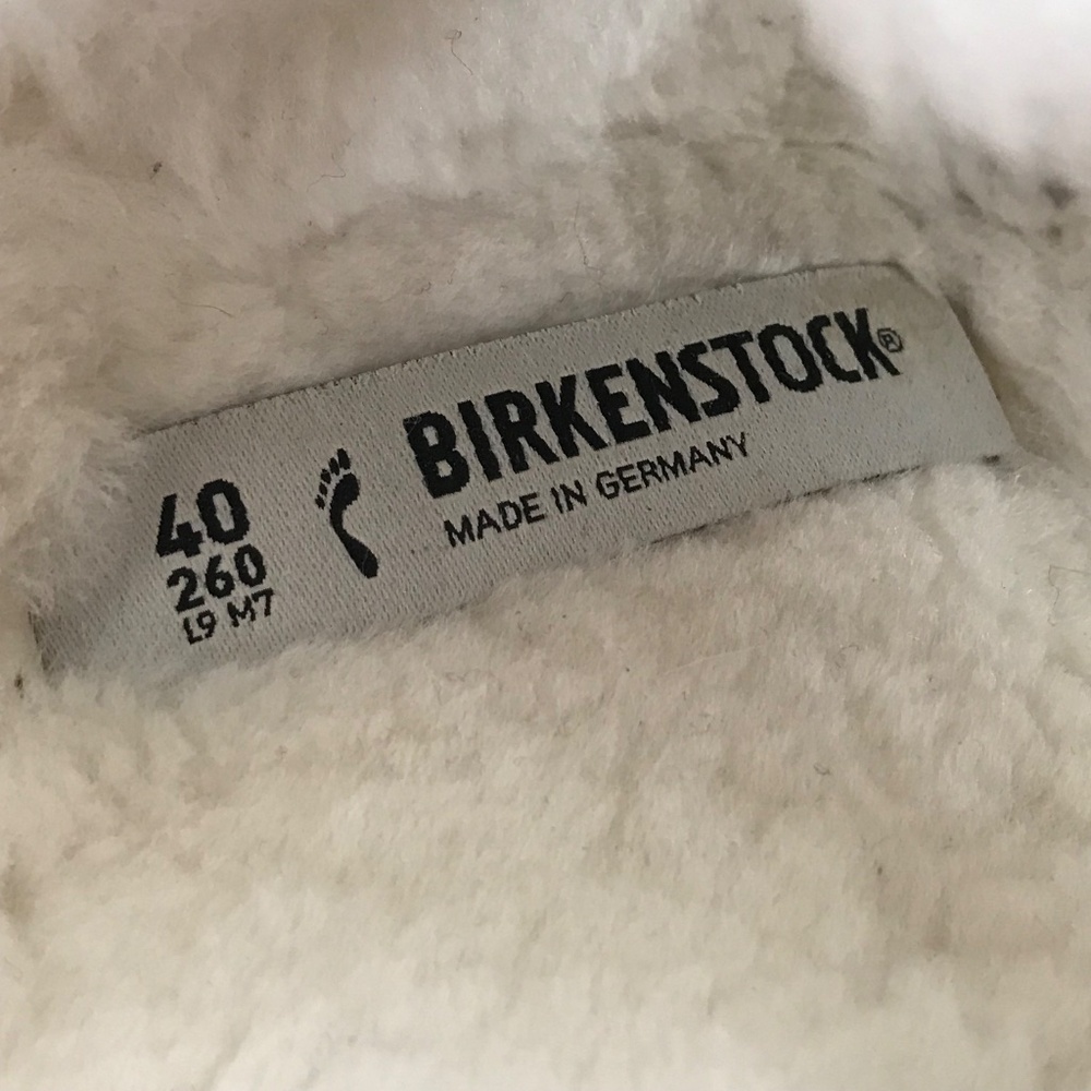 BIRKENSTOCK Arizona Sandals Shearling Women’s Size 9 - Picture 13 of 16